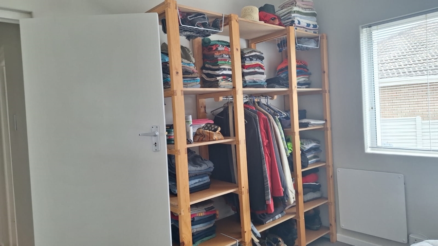 4 Bedroom Property for Sale in Stilbaai Wes Western Cape